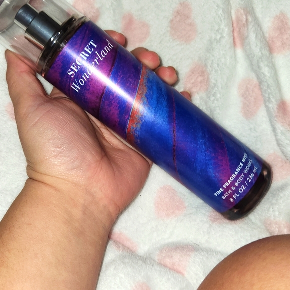 Bath & Body Works Other - ❄️BOGO50% Secret Wonderland Body Mist